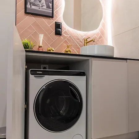 Miedzy Wawelem A Rynkiem 아파트 *